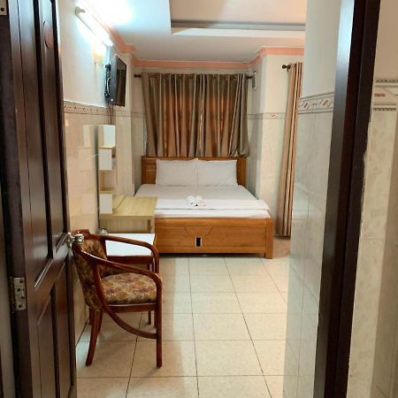 Minh Tuan Hotel Хошимин Экстерьер фото