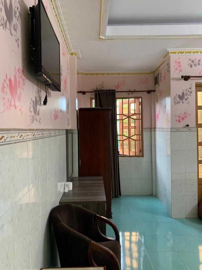 Minh Tuan Hotel Хошимин Экстерьер фото