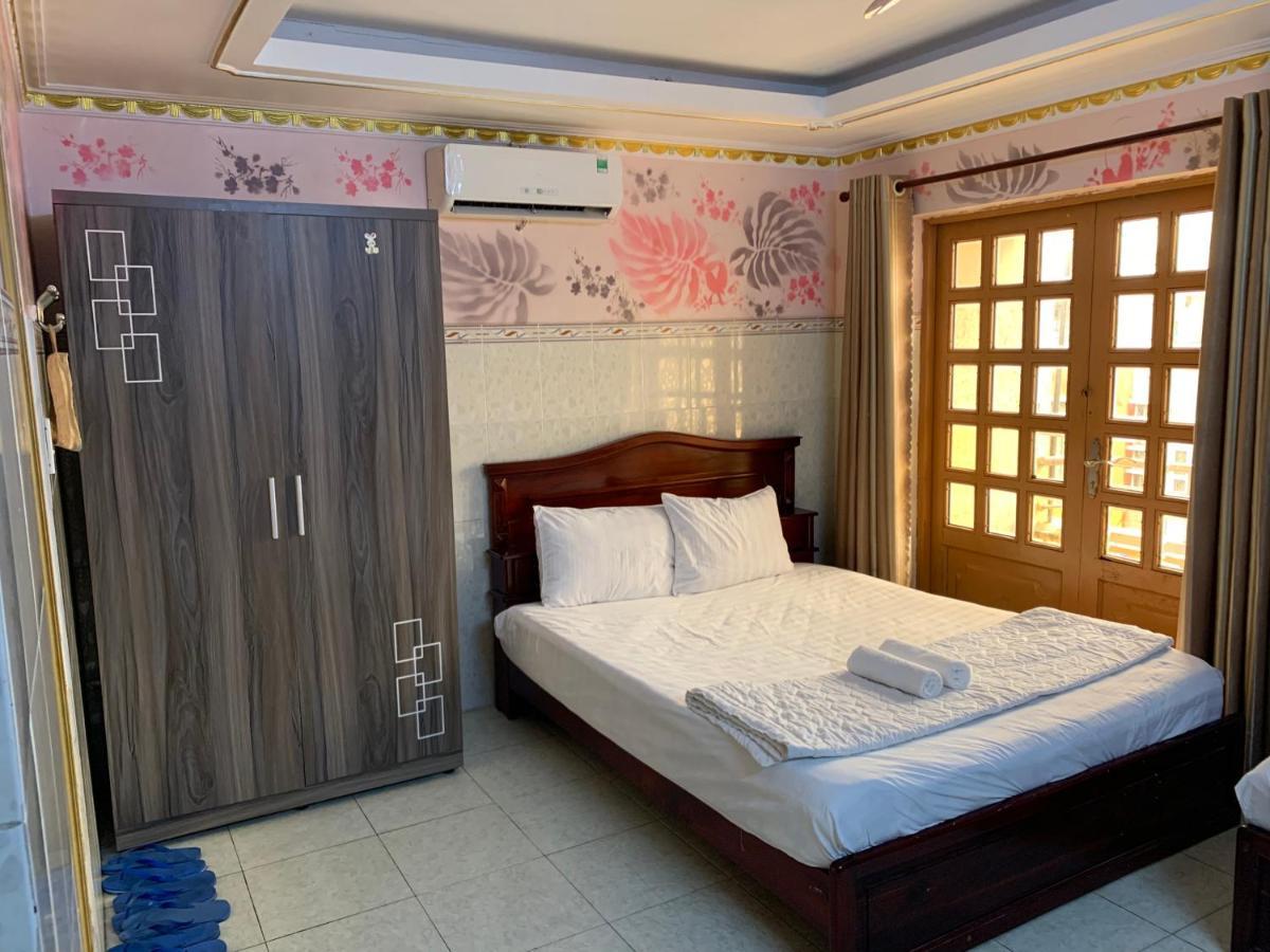 Minh Tuan Hotel Хошимин Экстерьер фото
