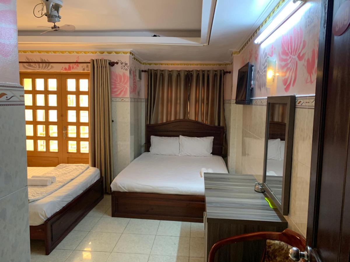 Minh Tuan Hotel Хошимин Экстерьер фото
