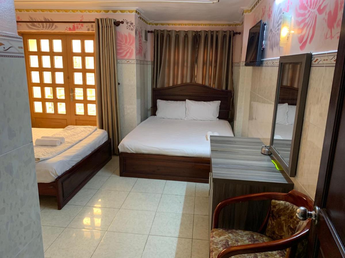 Minh Tuan Hotel Хошимин Экстерьер фото